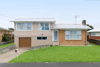 24 Larnach Street, Saint Andrews