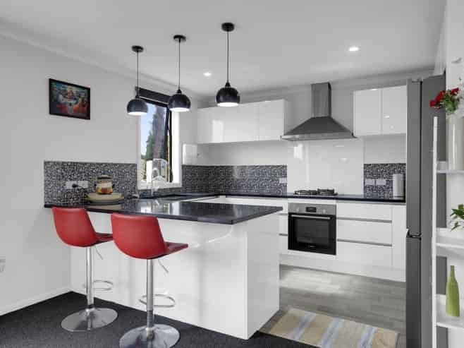 1 Sapling Lane, Glenview