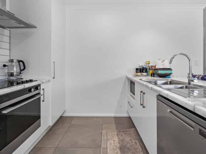 5 Royal St Annes Drive, Kamo