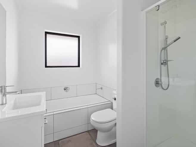 5 Royal St Annes Drive, Kamo