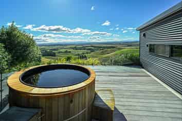 190 Whakapirau Road, Maraekakaho