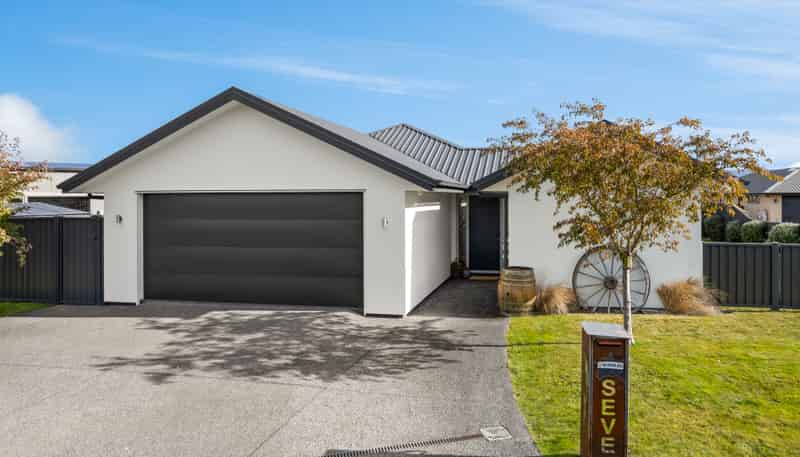 7 Marjorie Lane, Mosgiel