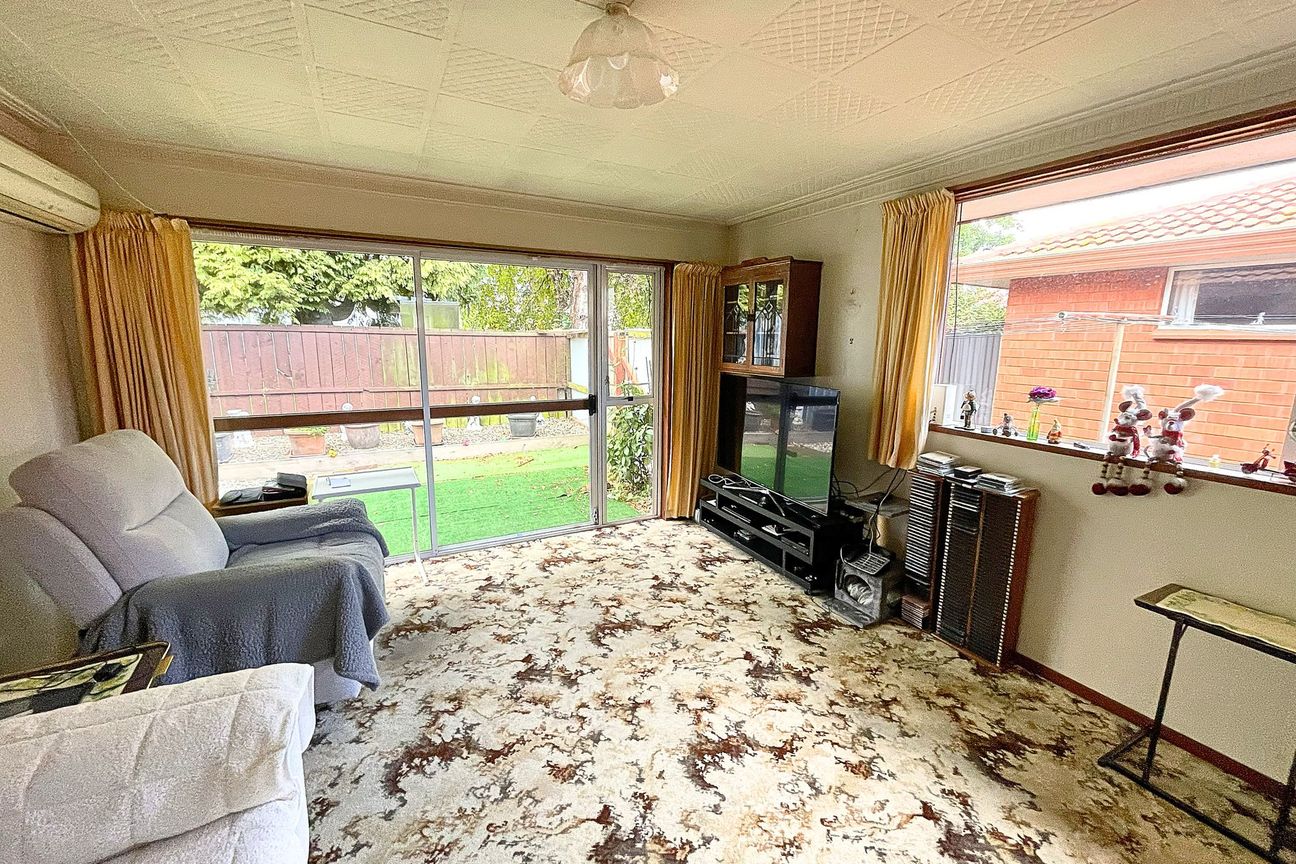 Downsize to Affordable, Easy Living - Vista 3