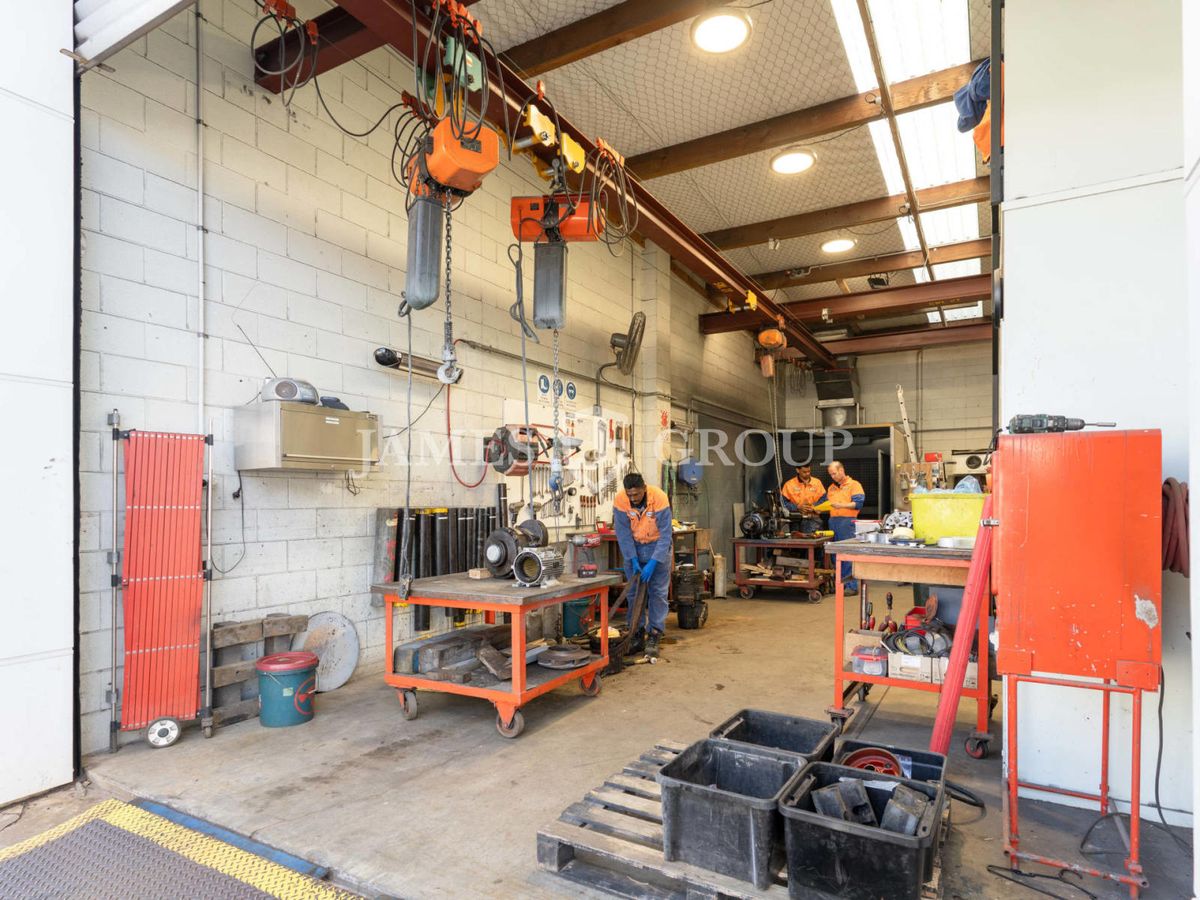 Gantry Crane-Equipped Unit in Prime Wiri Location - Ansicht 5