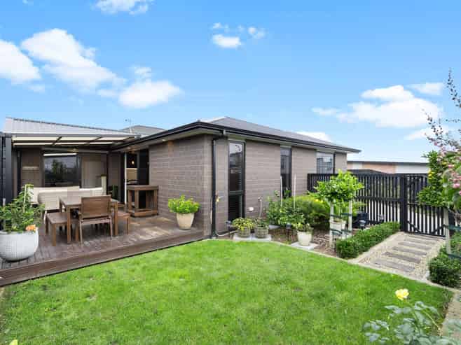 20 Maanihi Drive, Rototuna North