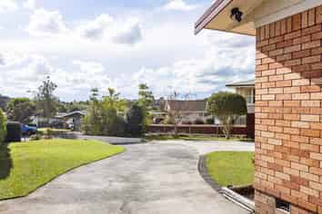8 Magenta Place, Dinsdale