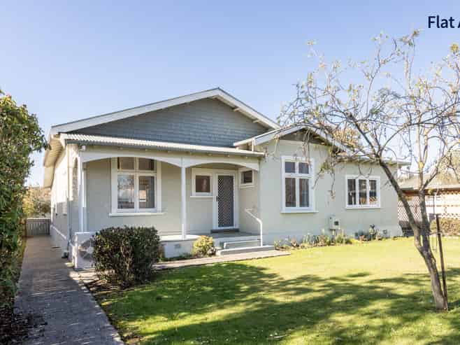 705 Avenue Road West, Saint Leonards