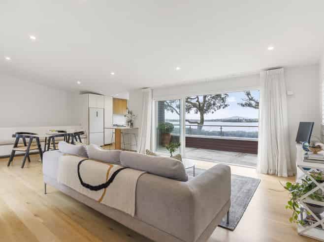 1/69 Princes Street, Northcote Point