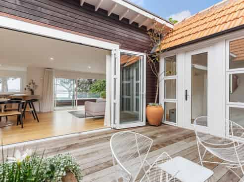 1/69 Princes Street, Northcote Point