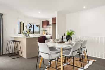 102C Clyde Street, Hamilton East