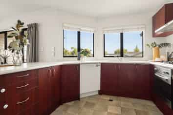 102C Clyde Street, Hamilton East