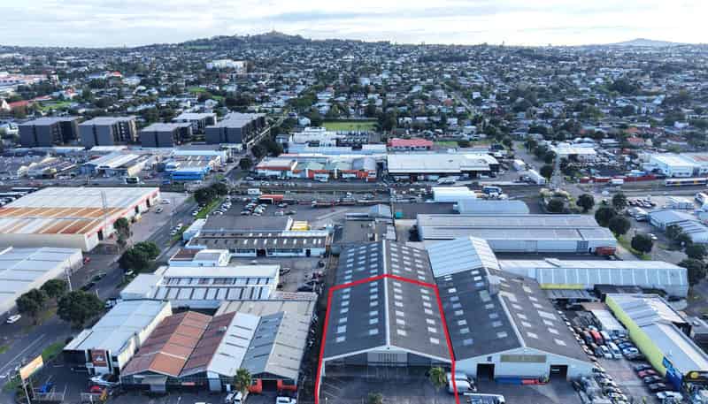 174-176 Neilson Street, Onehunga