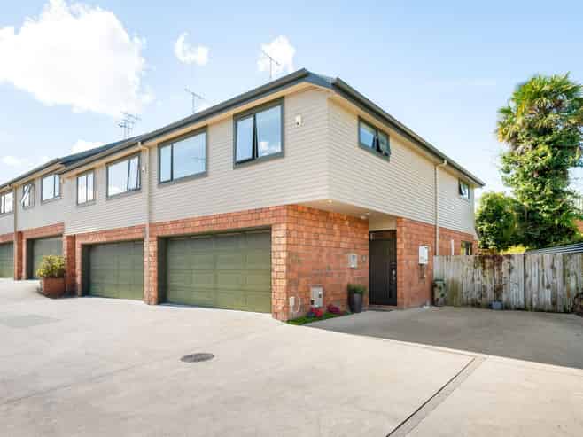12A Kelvin Place, Hamilton East