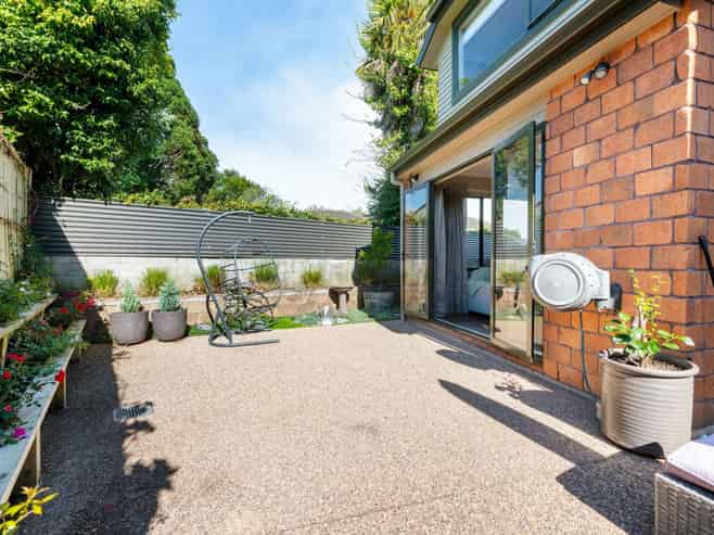 12A Kelvin Place, Hamilton East