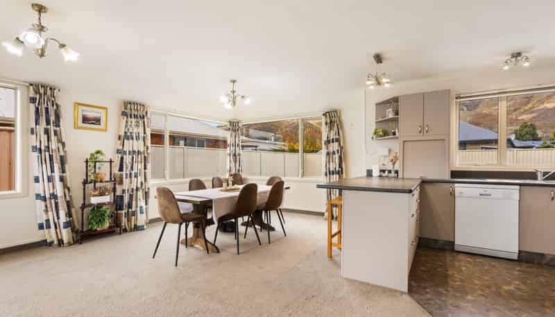 14 Sunhaven Cove, Cromwell