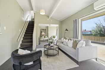 50 Alison Street, Mangakakahi