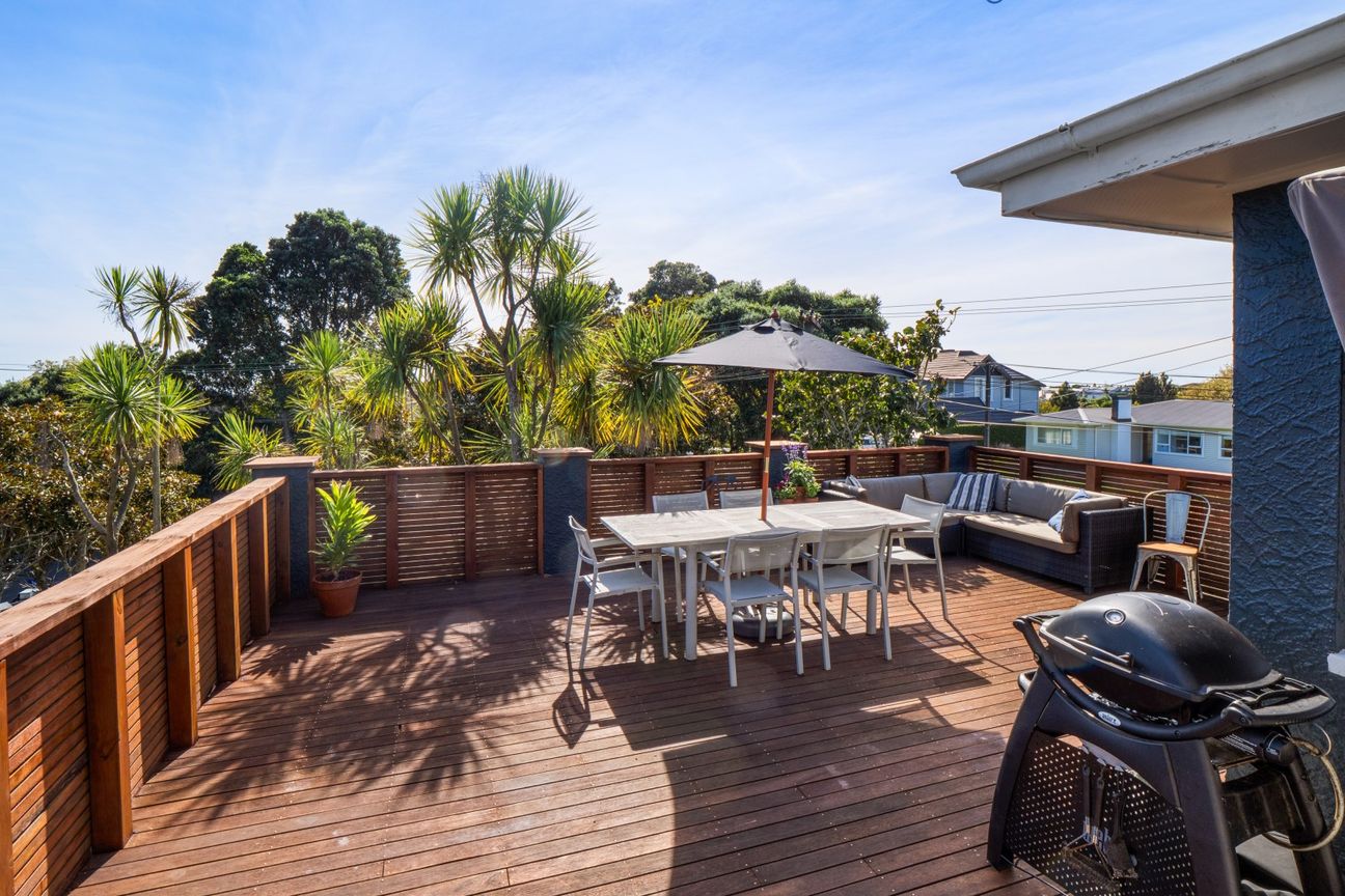 Rare opportunity on Rimu - Vista 6