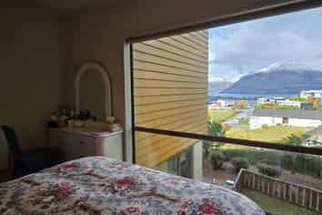 3 Saint Lukes Lane, Queenstown Hill