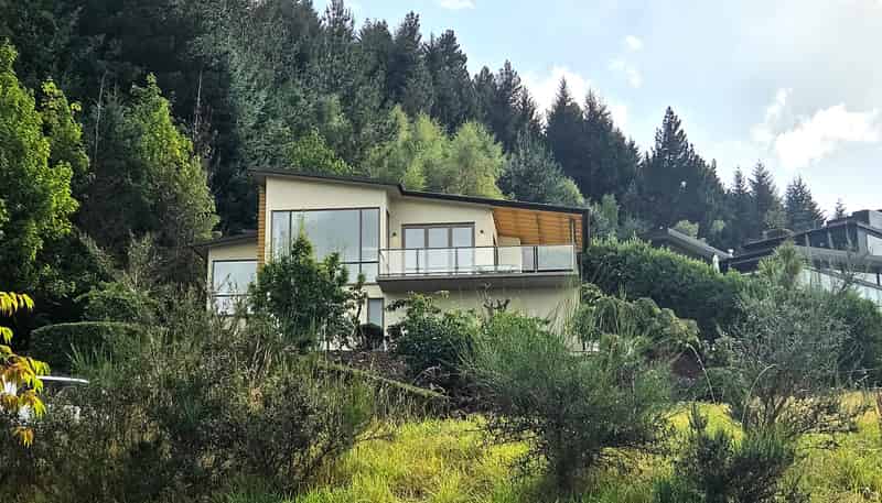 3 Saint Lukes Lane, Queenstown Hill