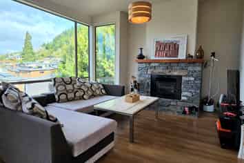 3 Saint Lukes Lane, Queenstown Hill