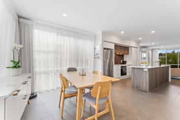 6 Taitonga Lane, Stanmore Bay