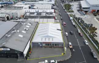 Flexible Industrial Space & Yard