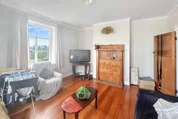 1 Ashton Terrace , Castlecliff