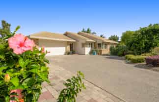 10 Evansbel Place, Papamoa