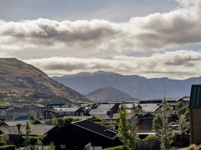 55 McAdam Drive, Queenstown
