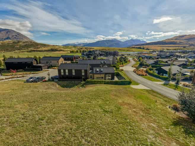 55 McAdam Drive, Queenstown