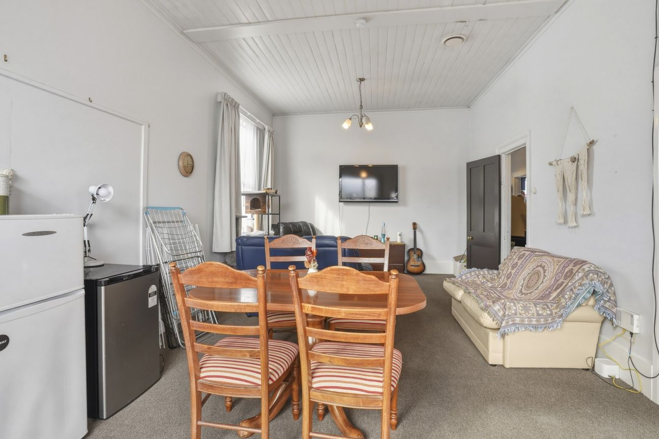 Renovated villa - your next residence or rental – pohled 5