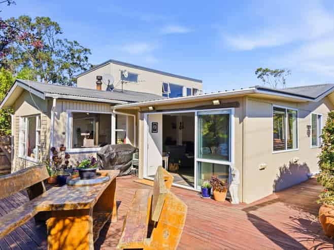 872 Harington Point Road, Harington Point