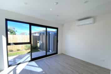 10/13 Keeling Road, Henderson