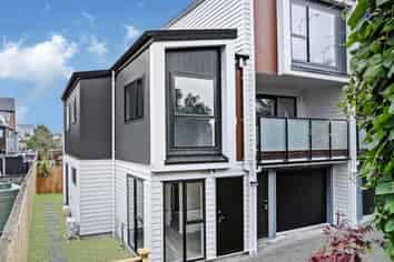 10/13 Keeling Road, Henderson