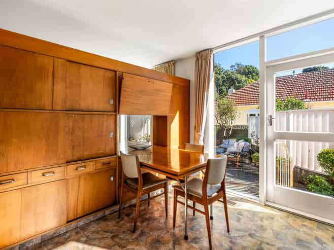 527 Broadway, Miramar