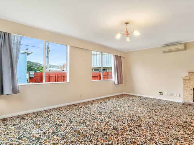 529 Broadway, Strathmore Park