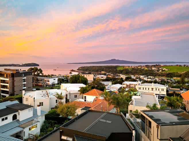 7 Sudeley Street, Orakei