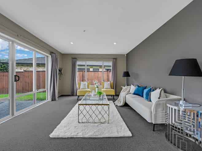 5 Alvre Place, Flat Bush