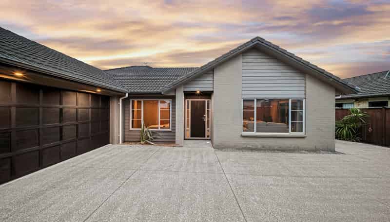 5 Alvre Place, Flat Bush