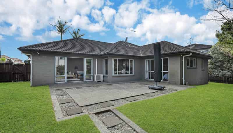 5 Alvre Place, Flat Bush