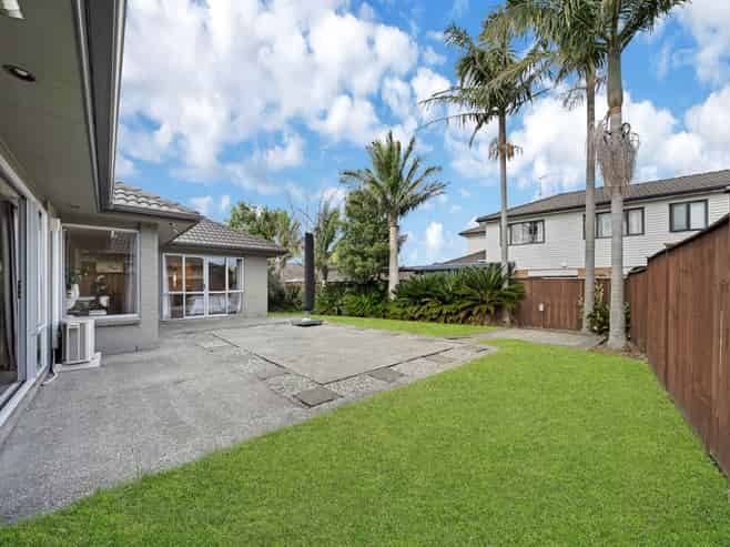 5 Alvre Place, Flat Bush