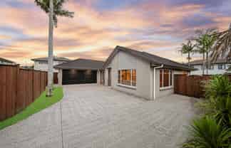 5 Alvre Place, Flat Bush