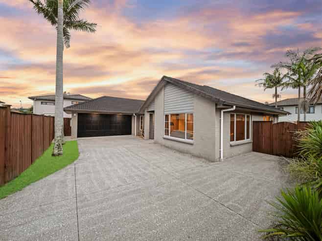 5 Alvre Place, Flat Bush