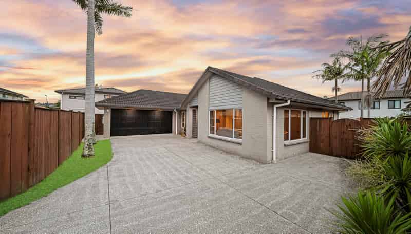 5 Alvre Place, Flat Bush
