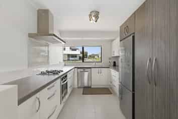 35 Clivedene Street, Matua