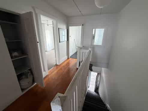 Dual-Level Ponsonby Opportunity