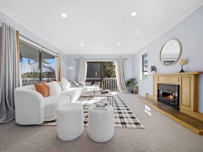 319 Albany Highway, Albany