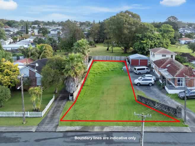 66R Hallbery Road, Mangere East