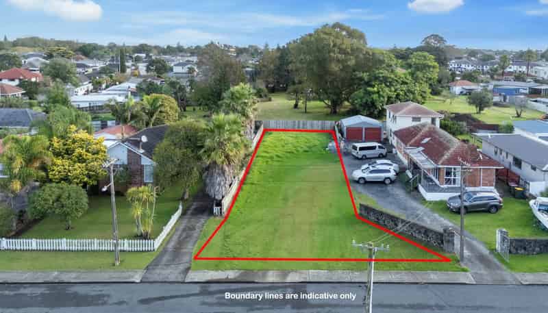66R Hallbery Road, Mangere East