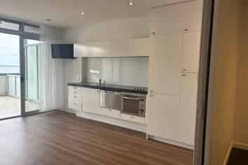 7/6 Beach Front Lane, Browns Bay